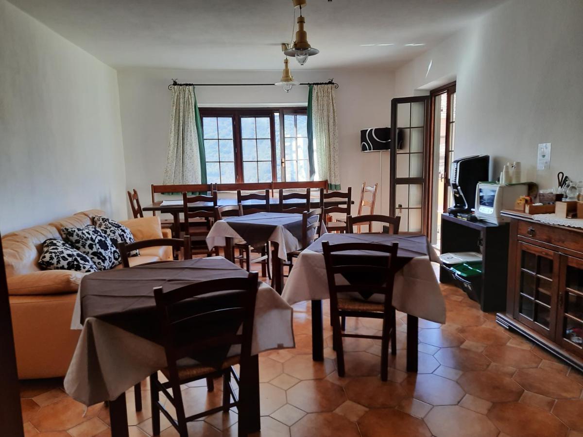 Sa Stiddiosa Guesthouse Gadoni Exterior photo